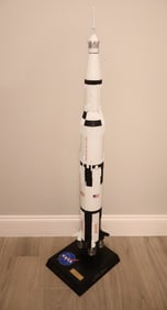 HUGE Apollo 13 Saturn V Rocket Model Astronaut Signed