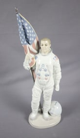 The Apollo Landing Buzz Aldrin Signed Limited Edition Statue by LLadro