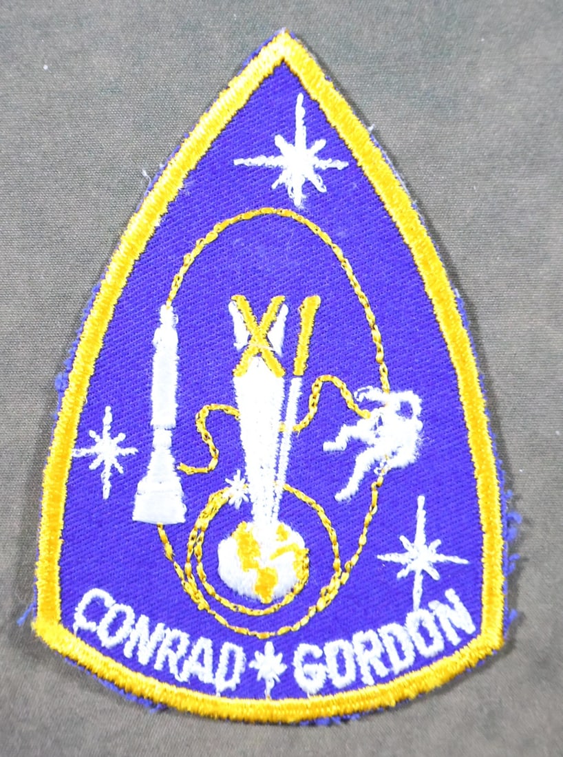 Vintage Gemini GT-11 Crew Patch: A vintage original Gemini GT-11 embroidered cloth crew patch. The patch is in excellent condition with light handling wear. It measures 4 1/2" x 3".