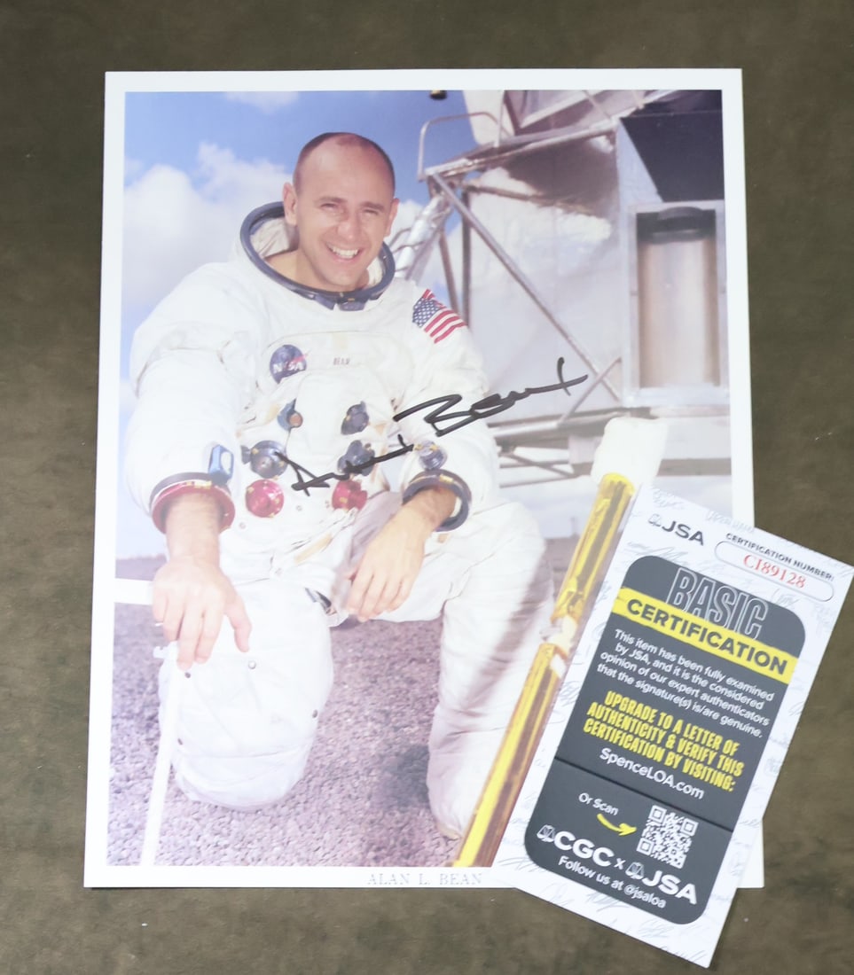 Vintage NASA Alan Bean Signed Lithograph with COA Card (1 of 4)