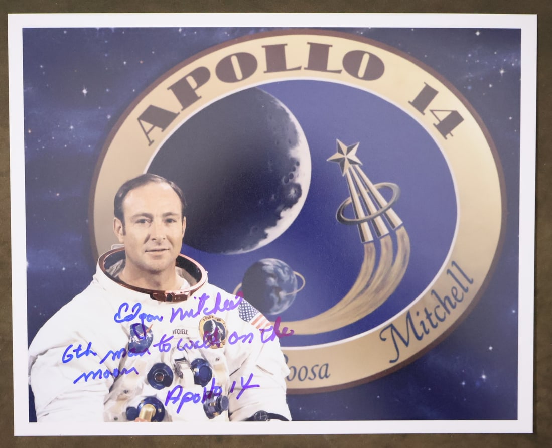 Apollo 14 Edgar Mitchell Signed Photograph (1 of 2)