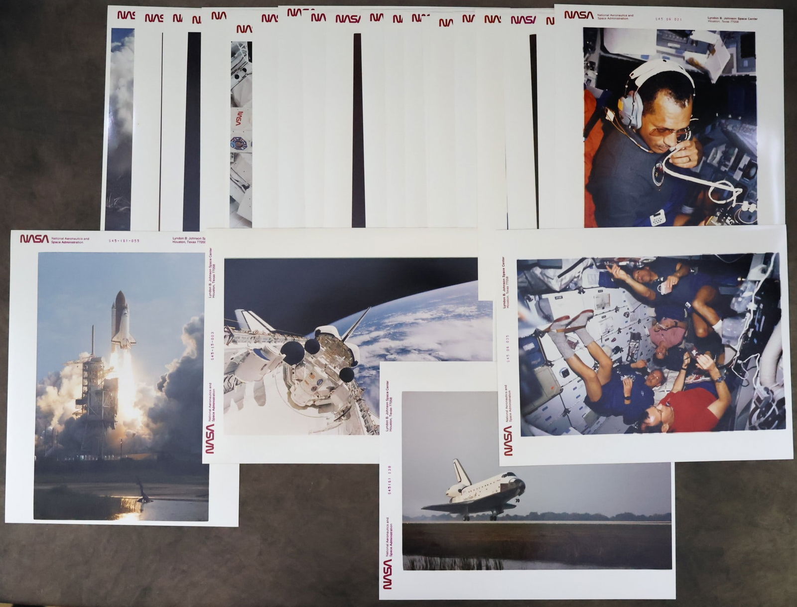 24 - STS-45 Mission Photographs from Don Puddy's Collection (1 of 3)