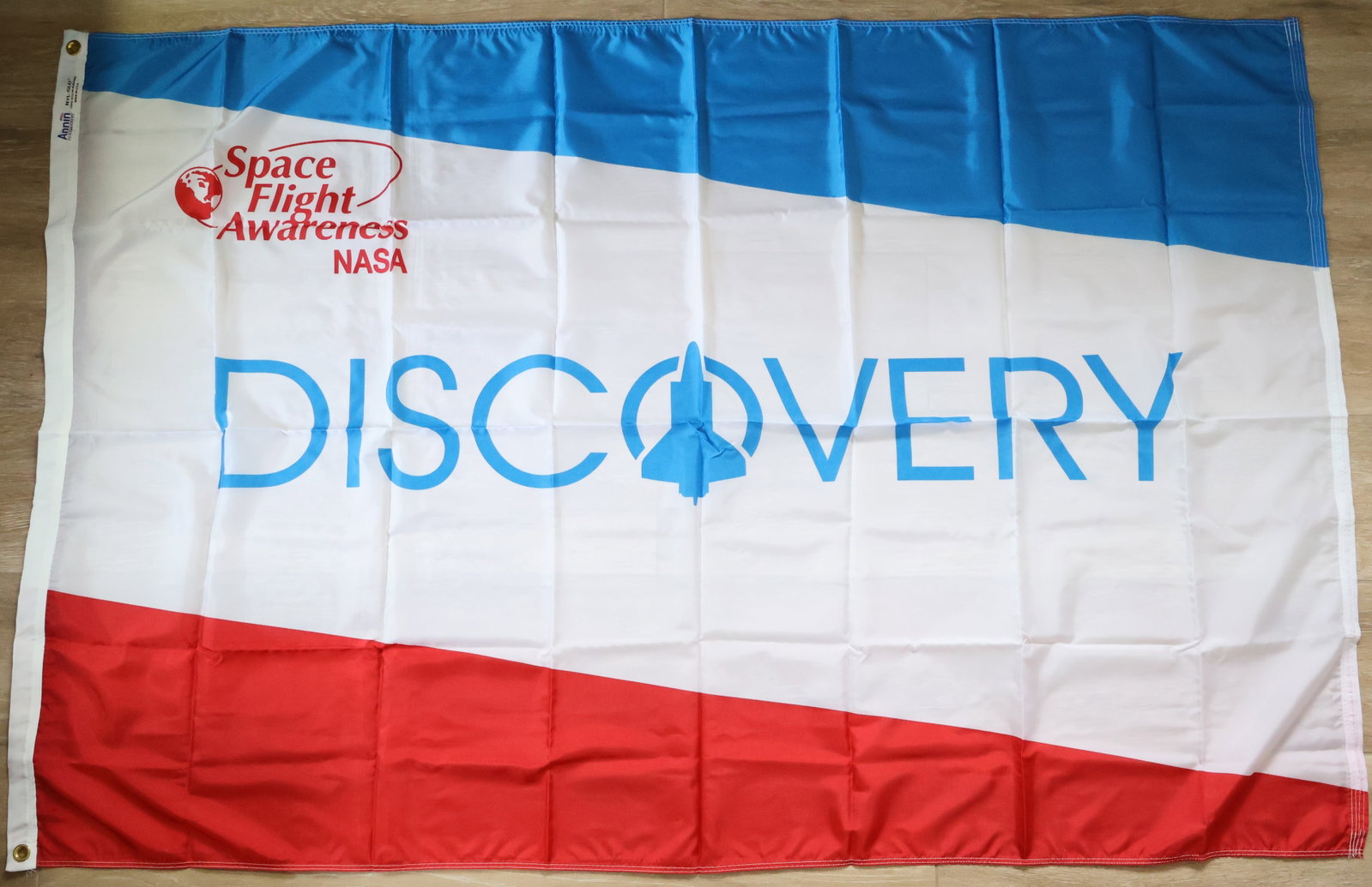 Original NASA Space Shuttle Discovery Flag 4' x 6' (1 of 1)
