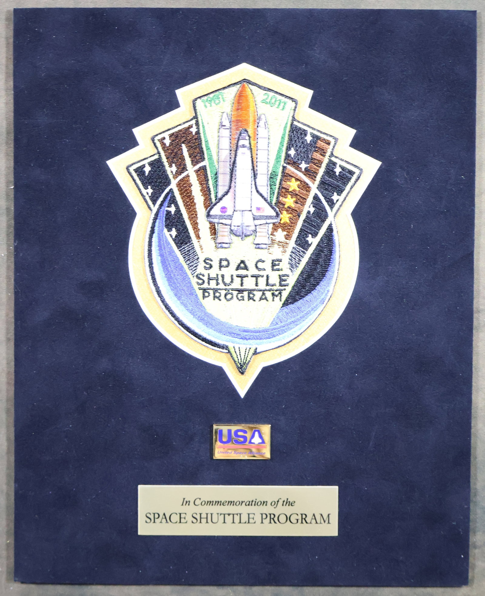 US Alliance Commemorative Space Shuttle Program Book/Patch/Coin - 2