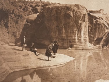 Edward Curtis, Folio - Acoma Water Carriers. 568
