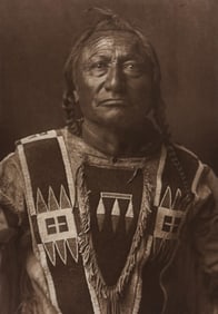 Edward Curtis, Folio - Otter Robe - Atsina