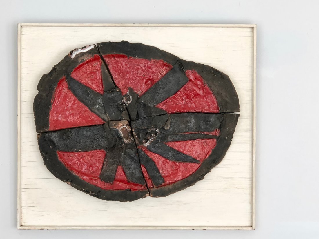 Hal Riegger, Abstract Relief Sculpture: Hal Riegger Honor 1960s Raku ceramic sculpture with glazed highlights, mounted by the artist into a wood frame 18.5 x 22.5 x 4 inches good original condition Label on reverse Shipping $100 <