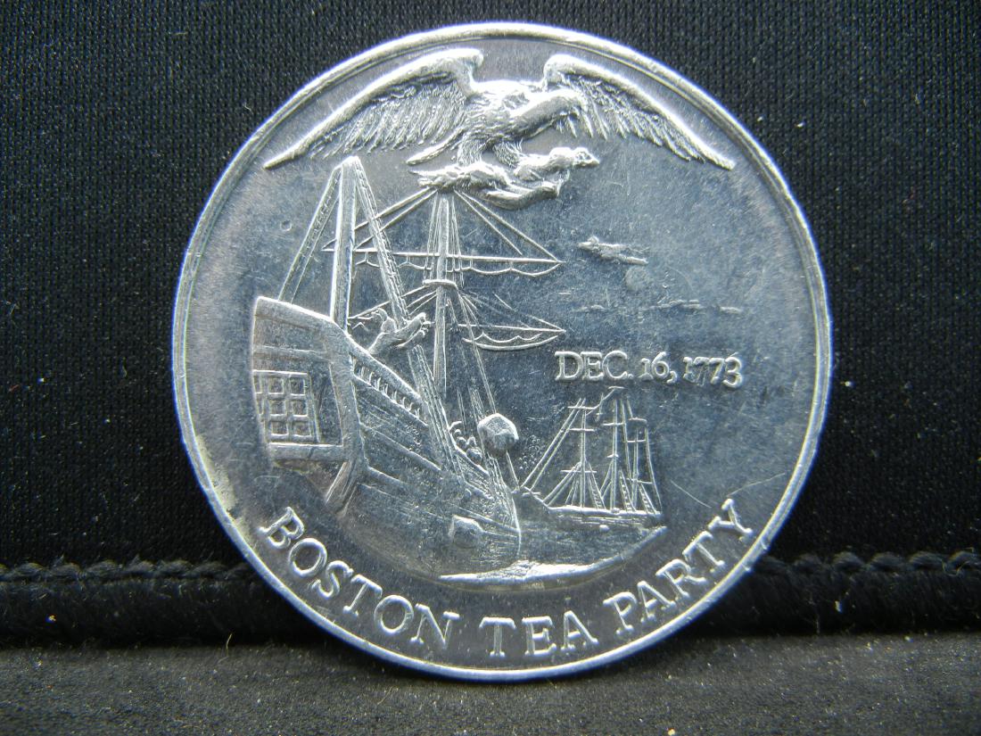 "BOSTON TEA PARTY", 1776-1976/AMERICAN BICENTENNIAL: "BOSTON TEA PARTY", 1776-1976/AMERICAN BICENTENNIAL TOKEN!