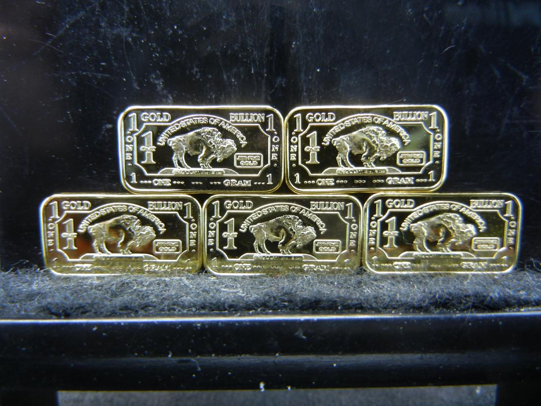5 One Gram 100 Mills .999 Fine Gold Buffalo Collector (1 of 2)