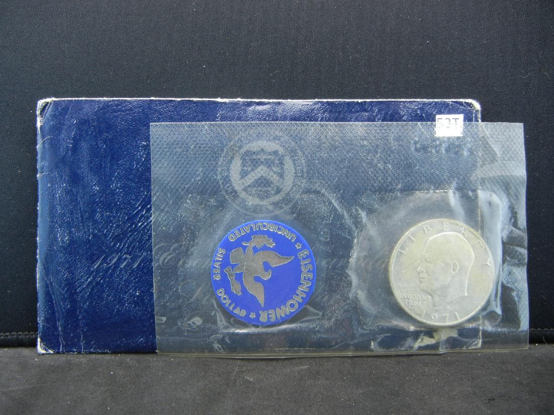 1971  Eisenhower UNC Silver Dollar (1 of 3)