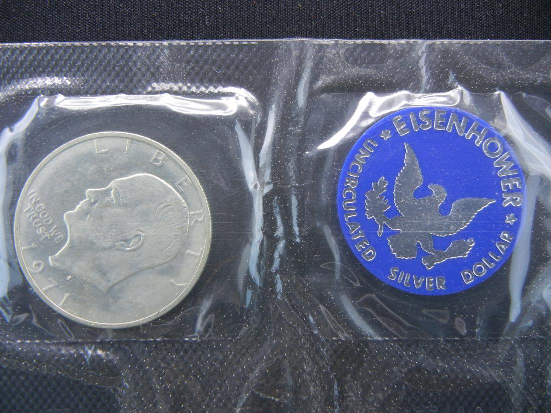 1971 Eisenhower UNC Silver Dollar (1 of 3)