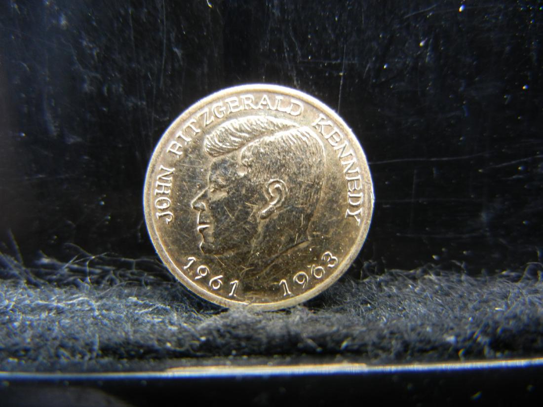 John F. Kennedy 14k Gold Coin (1 of 2)