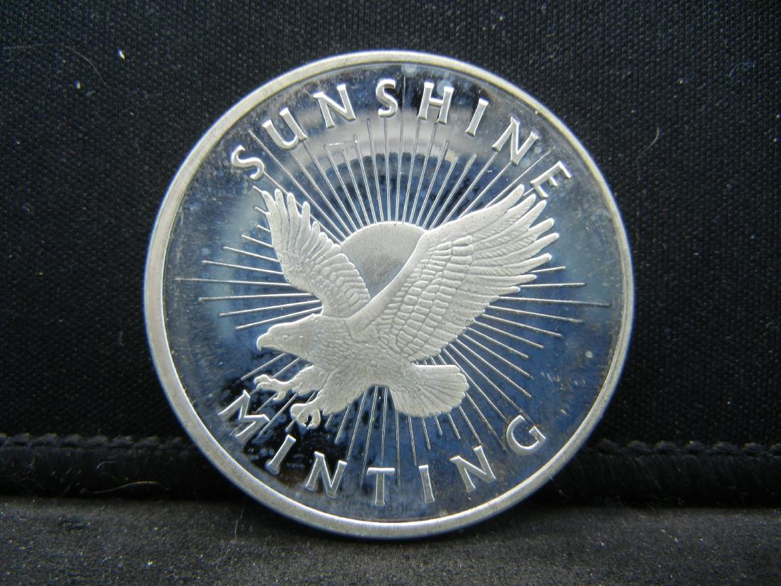 Sunshine Minting .999 Fine Silver 1 Troy Ounce Round (1 of 2)