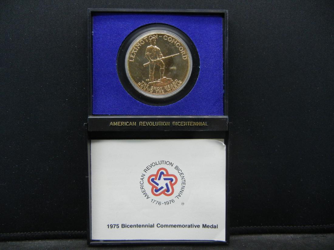 1974 Bicentennial Commemorative Medal, Obv: Paul: 1974 Bicentennial Commemorative Medal, Obv: Paul Revere, Rev: Lexington-Concord. Issued by the United States Mint.