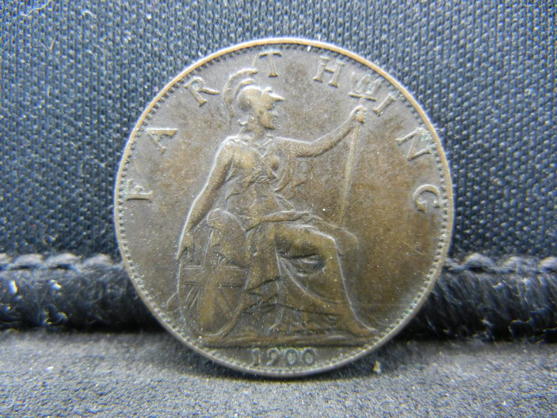 1900 Great Britain 1 Farthing. (1 of 2)