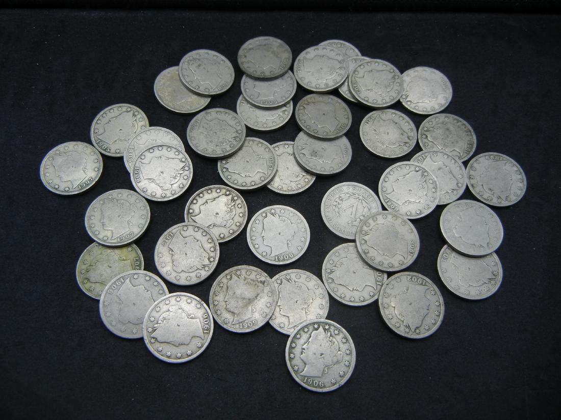 (40) V Nickels in Good Condition.   14 Different Dates. (1 of 4)