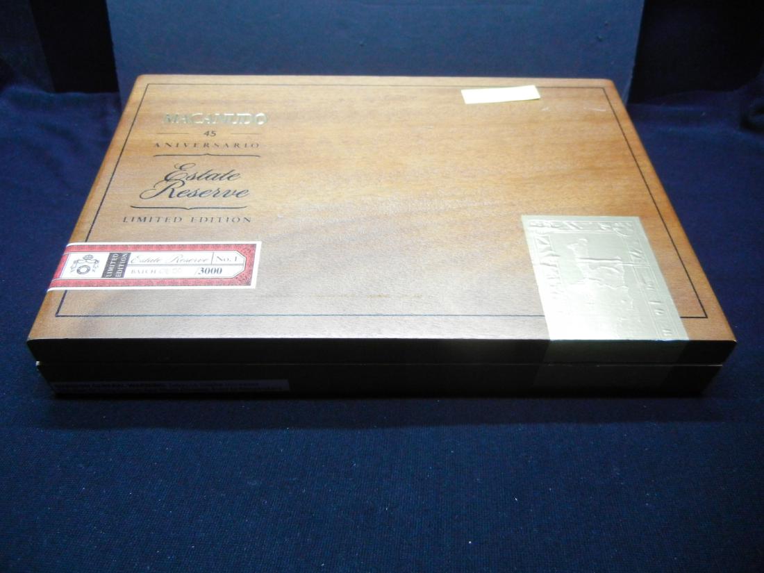 Macanudo 45th Anniversary Cigar Box: Macanudo 45th Anniversary Cigar Box