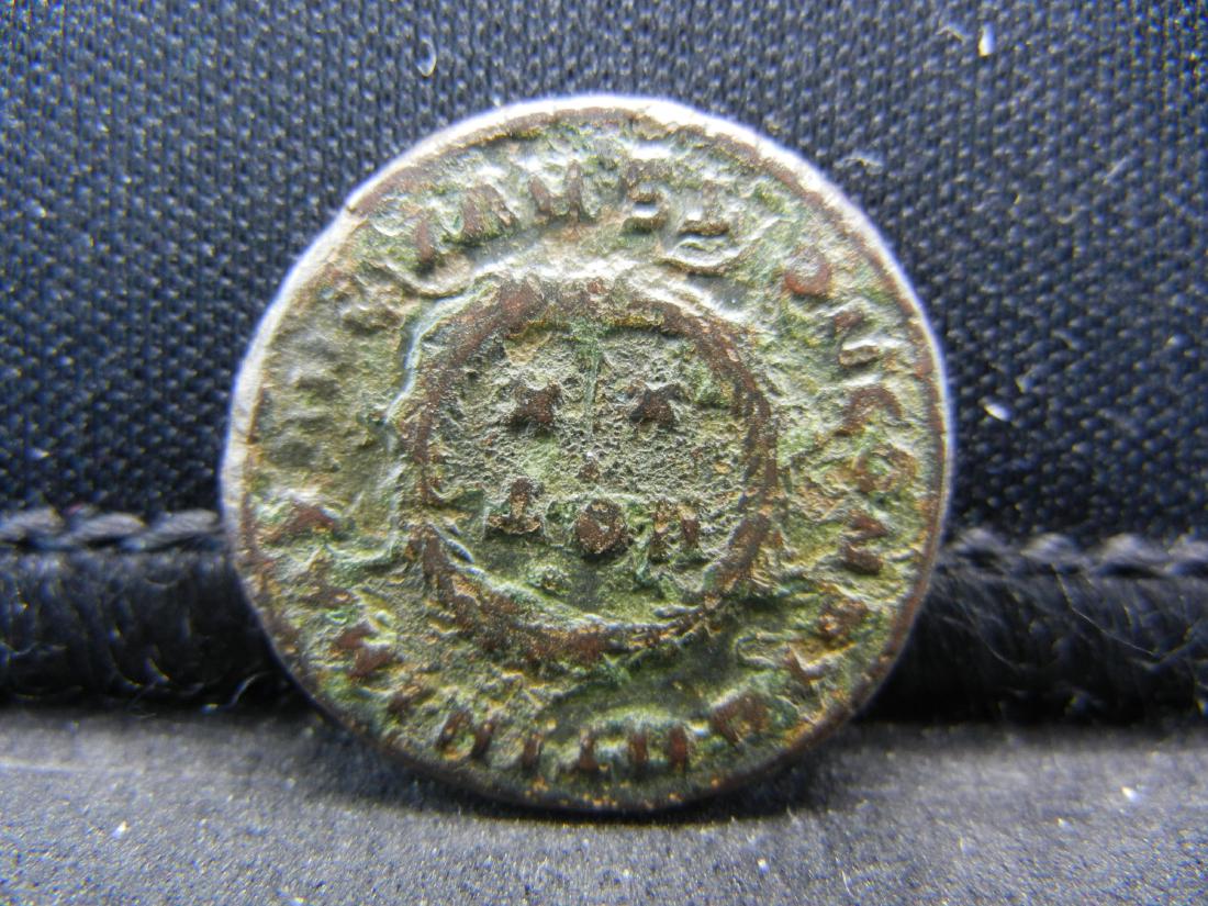 175-330 AD ANCIENT ROMAN COIN, VERY NICE GRADE, (OVER: 175-330 AD ANCIENT ROMAN COIN, VERY NICE GRADE, (OVER 1,600 YRS OLD)!