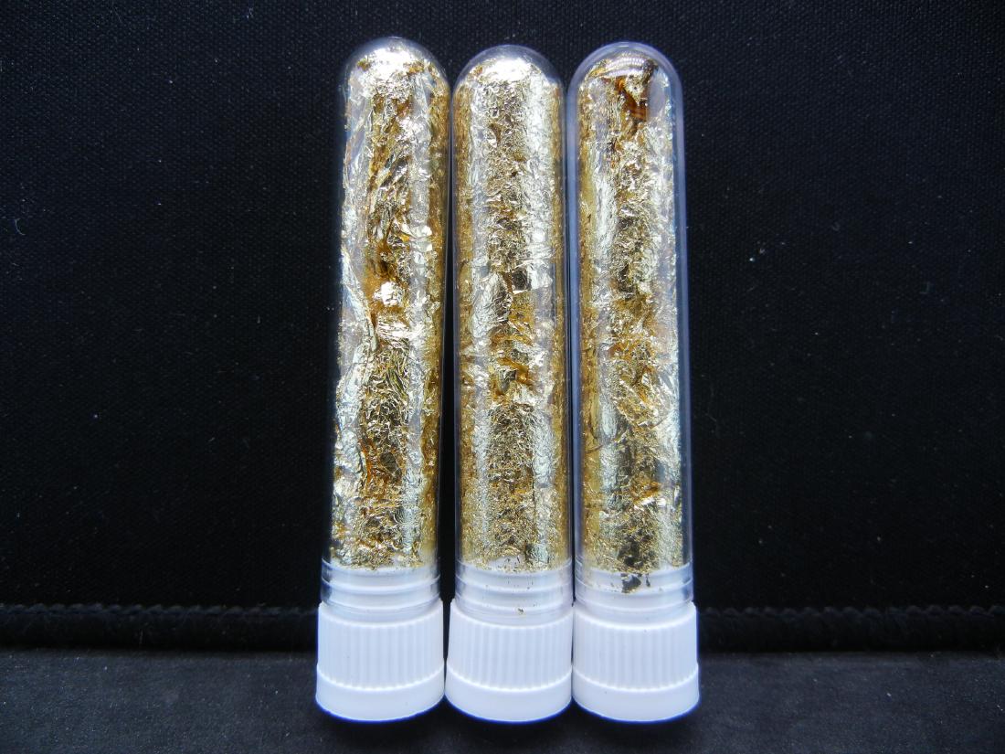 (3) Viles of 22k Gold Leaf Flakes, Can Be Sold: (3) Viles of 22k Gold Leaf Flakes, Can Be Sold Individually, Or Would Make Great Gifts!
