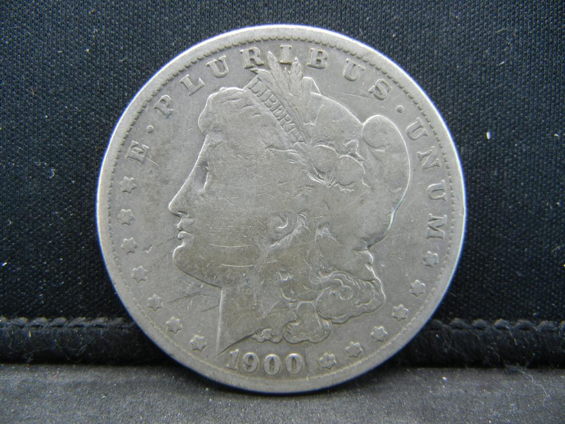1900-O Silver Morgan Dollar (1 of 2)