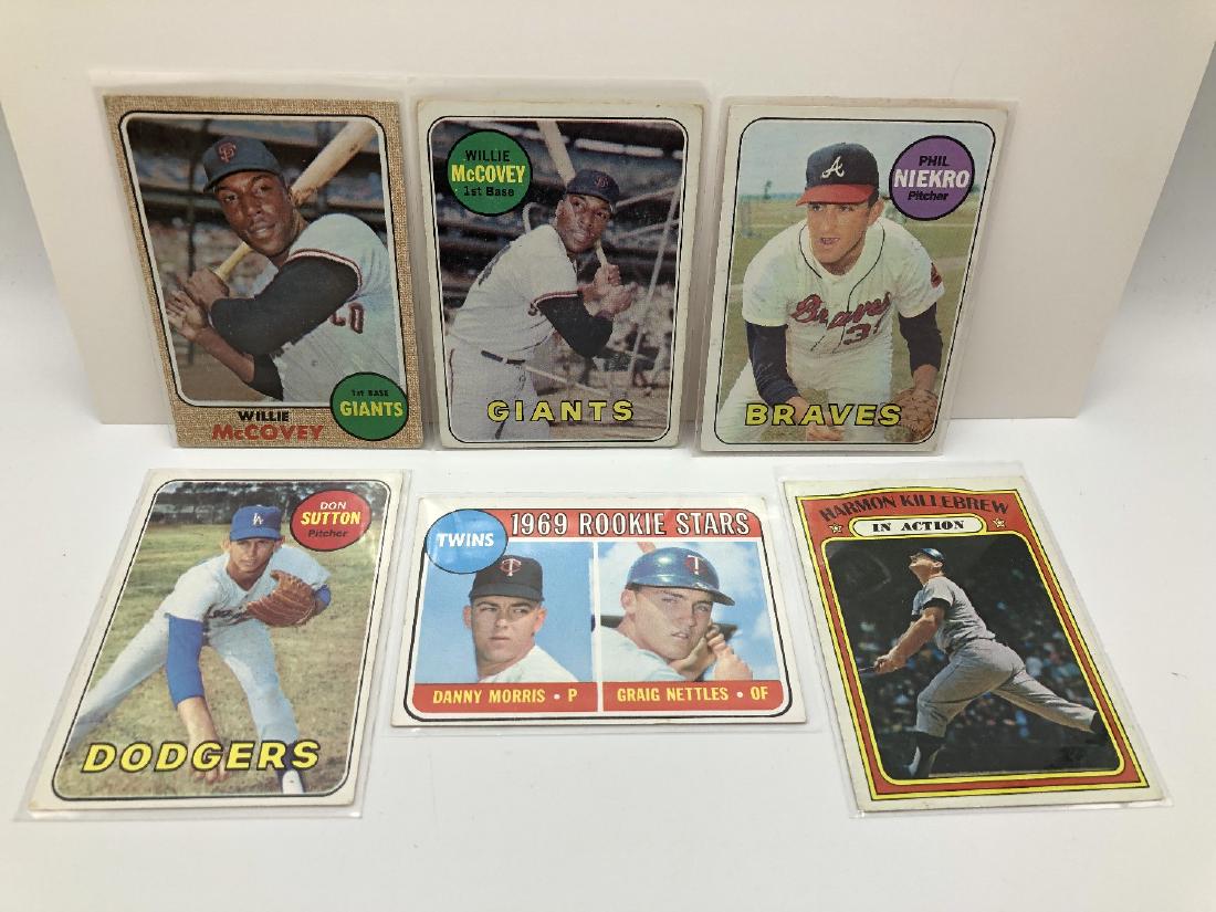 Lot of 1968-1972 Topps Football - Willie McCovey, Phil (1 of 2)