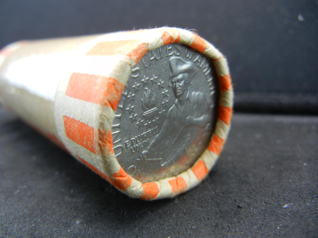 1976 $10 Bullet Roll Washington Quarters.   BU.   Not (1 of 3)