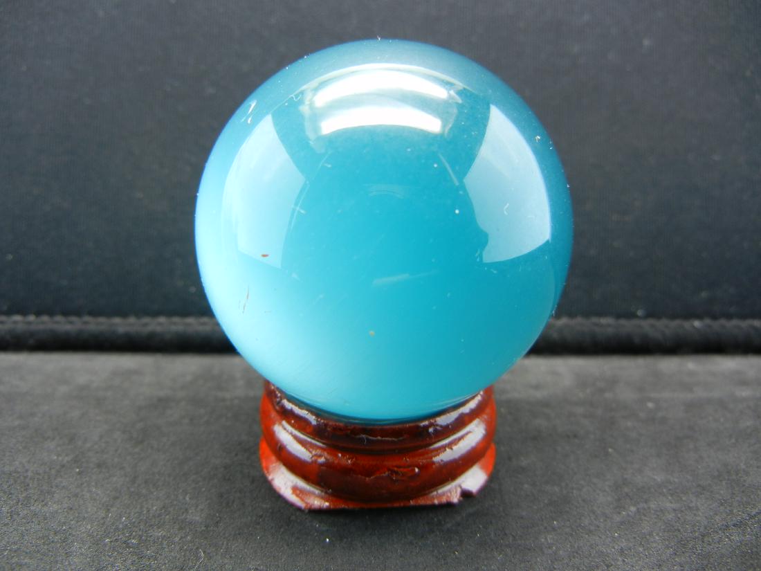 BLUE QUARTZ CRYSTAL BALL (SOLID/3.03 OZ) SPHERE, WITH (1 of 3)