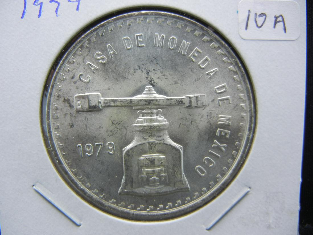 1979 Mexico Onza.    One ounce of silver.  Choice BU. (1 of 2)