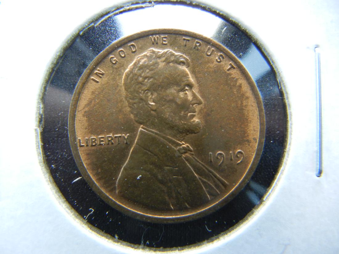1919 Lincoln Head Cent .  Nice UNC. (1 of 3)