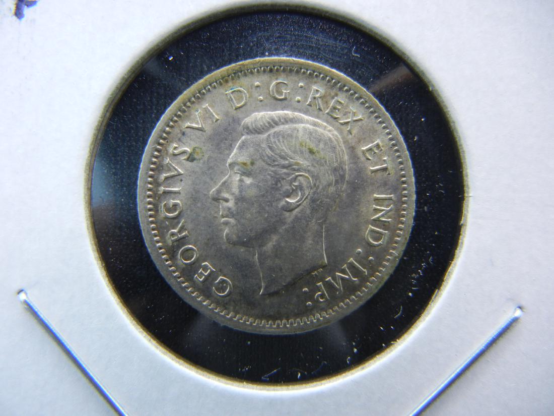 1937 Canada Dime  .  AU+. (1 of 3)