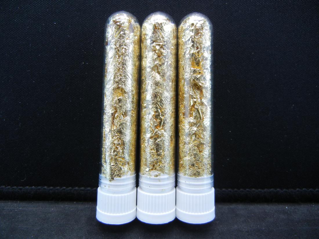(3) Viles of 22k Gold Leaf Flakes, Can Be Sold: (3) Viles of 22k Gold Leaf Flakes, Can Be Sold Individually, Or Would Make Great Gifts!