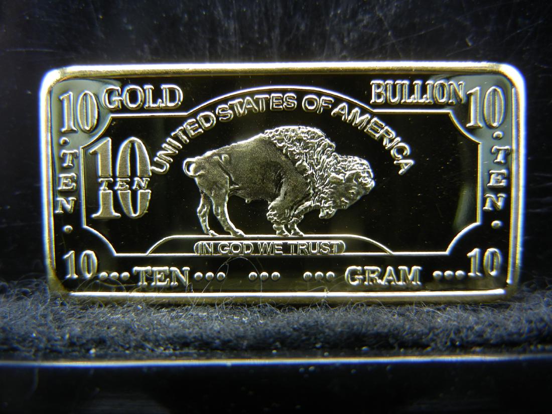10 Gram 100 Mills .999 Fine Gold Buffalo Collector Bar: 10 Gram 100 Mills .999 Fine Gold Buffalo Collector Bar Clad