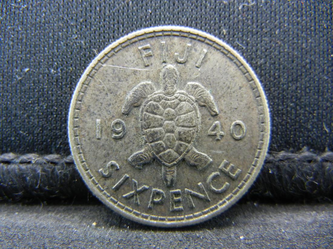 1940 Fiji Six Pence 50% Silver Coin.  Coin Weighs 0.09 (1 of 2)
