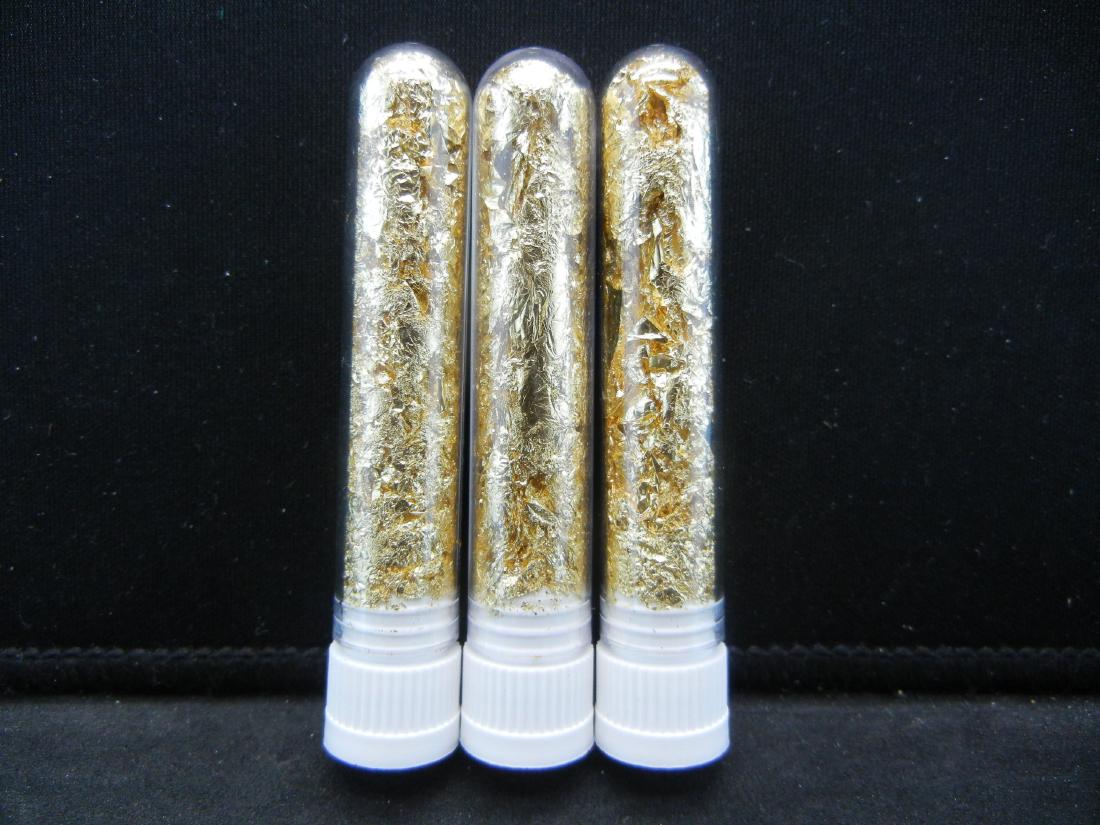 (3) Viles of 22k Gold Leaf Flakes, Can Be Sold: (3) Viles of 22k Gold Leaf Flakes, Can Be Sold Individually, Or Would Make Great Gifts!