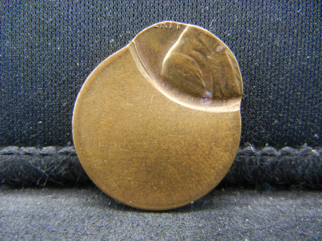 Lincoln Memorial Cent, Off Center Clip Error Coin. (1 of 2)