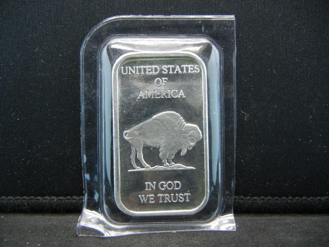 One Ounce .999 Fine Silver Bar (1 of 2)