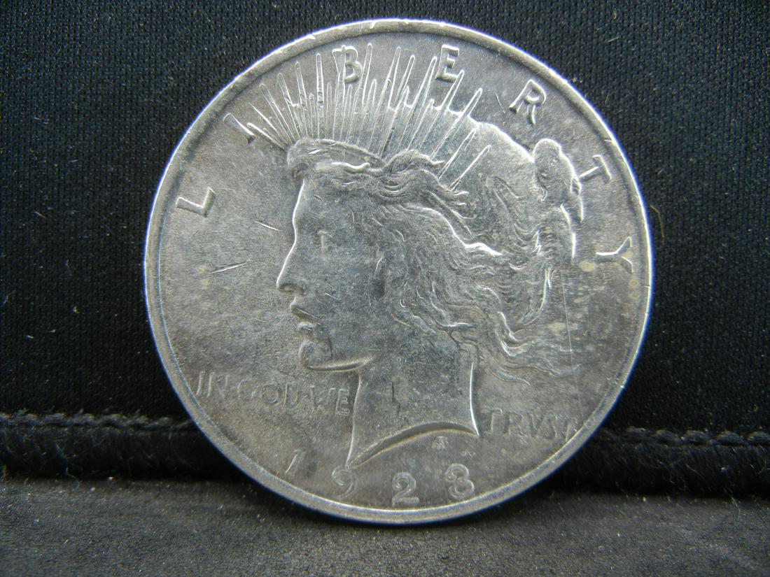 1923 Peace Dollar CH BU++ Nice (1 of 2)
