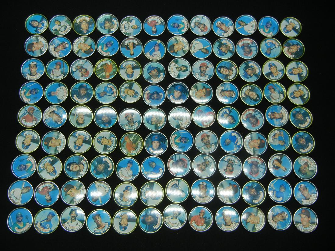 (100+) 1987 TOPP'S BASEBALL COIN'S/TOKEN'S,: (100+) 1987 TOPP'S BASEBALL COIN'S/TOKEN'S, (RIPKIN-RYAN-STRAWBERRY-JACKSON, ETC/STATS OF PLAYERS ON BACK OF COINS ), OVER 30 YEARS OLD, NEW