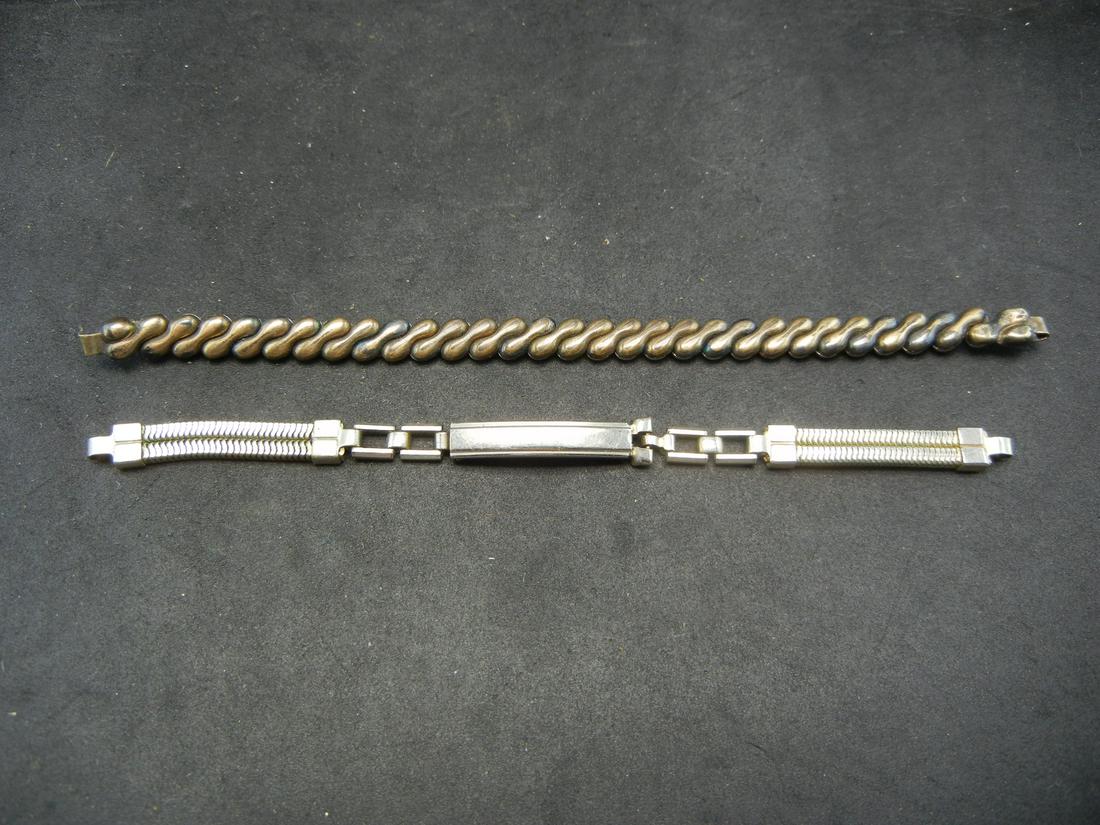 2 Silver tone Woman's Watch Bands. (1 of 4)