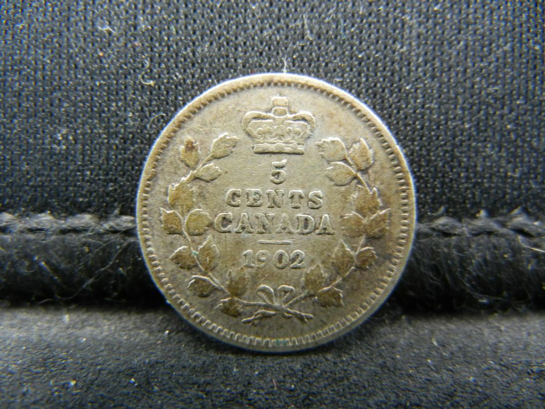 1902 Canada 5 Cents 92.5% Sterling Silver Coin.  Weighs (1 of 2)