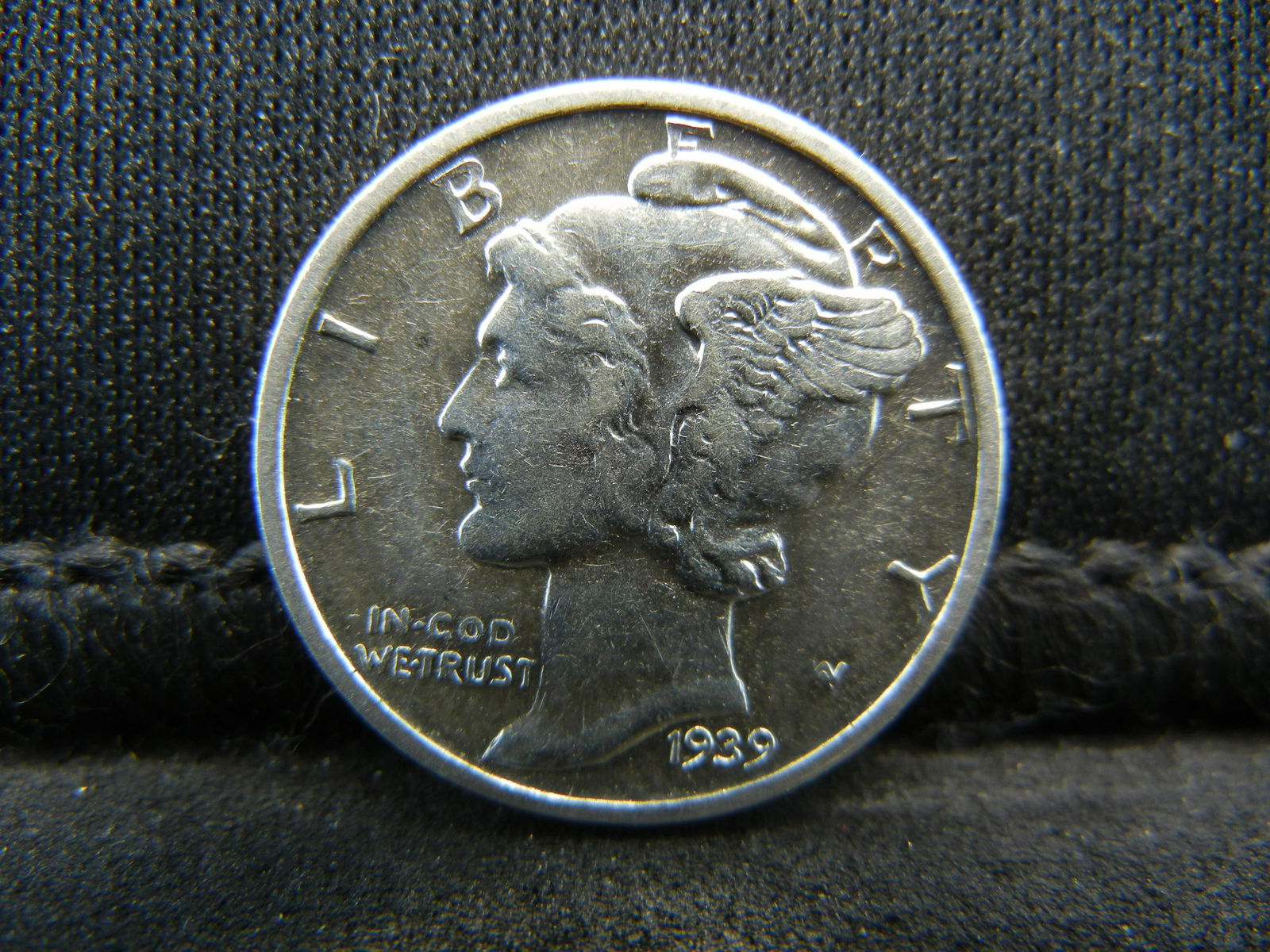 1939-D Mercury Dime AU/BU (1 of 2)
