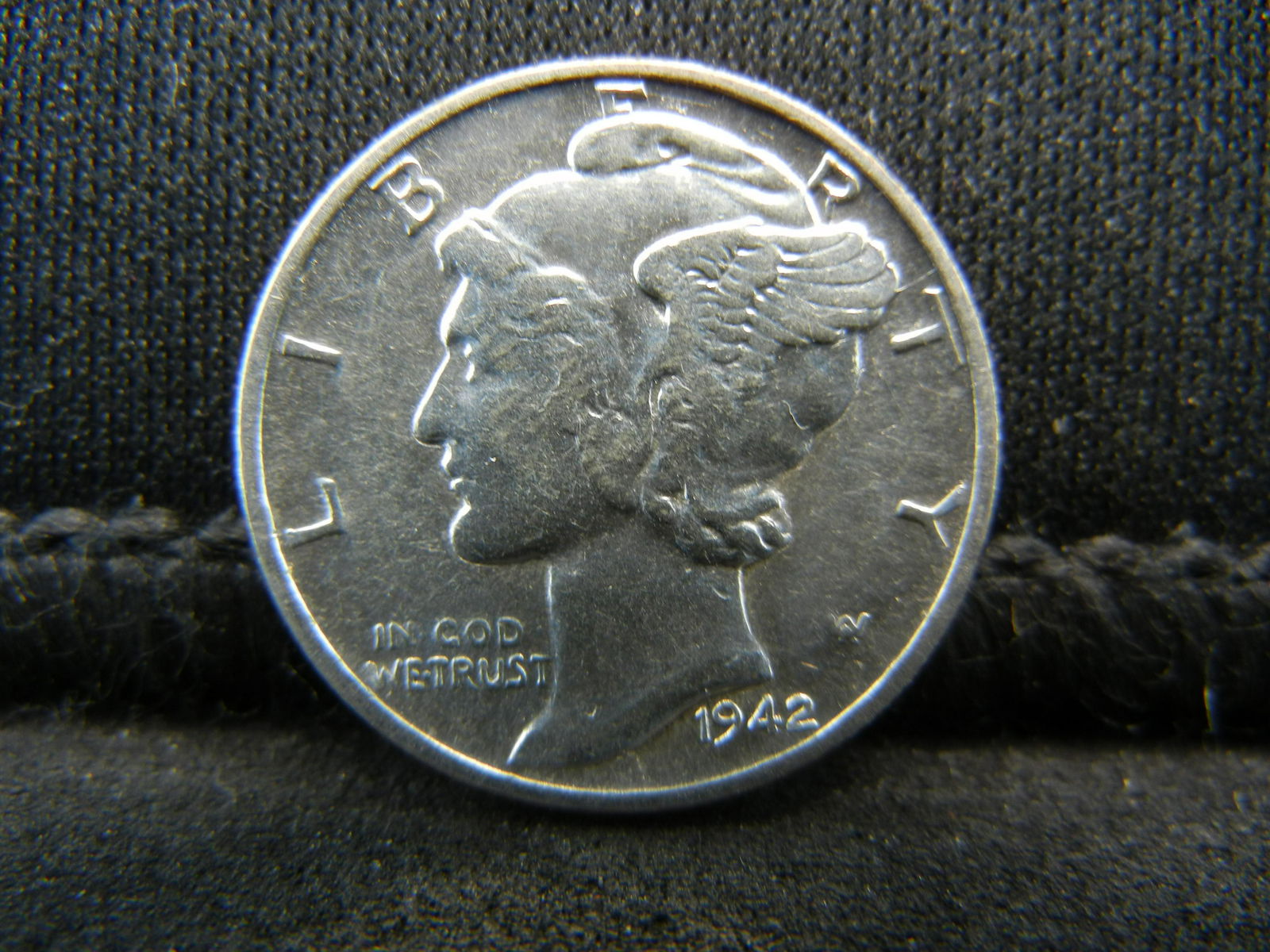1942 Mercury Dime AU/BU (1 of 2)