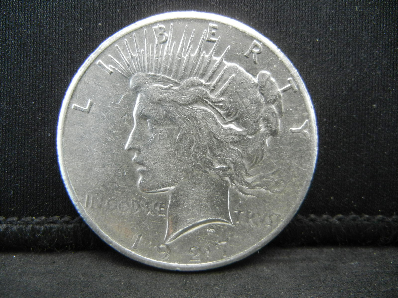 1927 Peace Dollar AU (1 of 2)