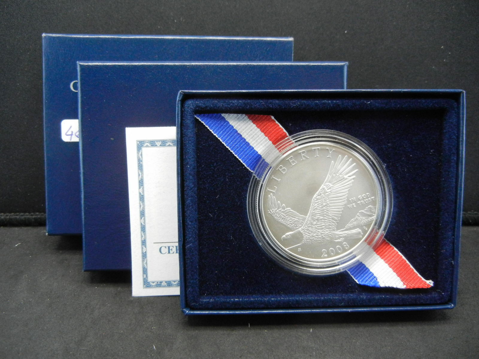 2008 P Bald Eagle silver dollar in original box with (1 of 4)