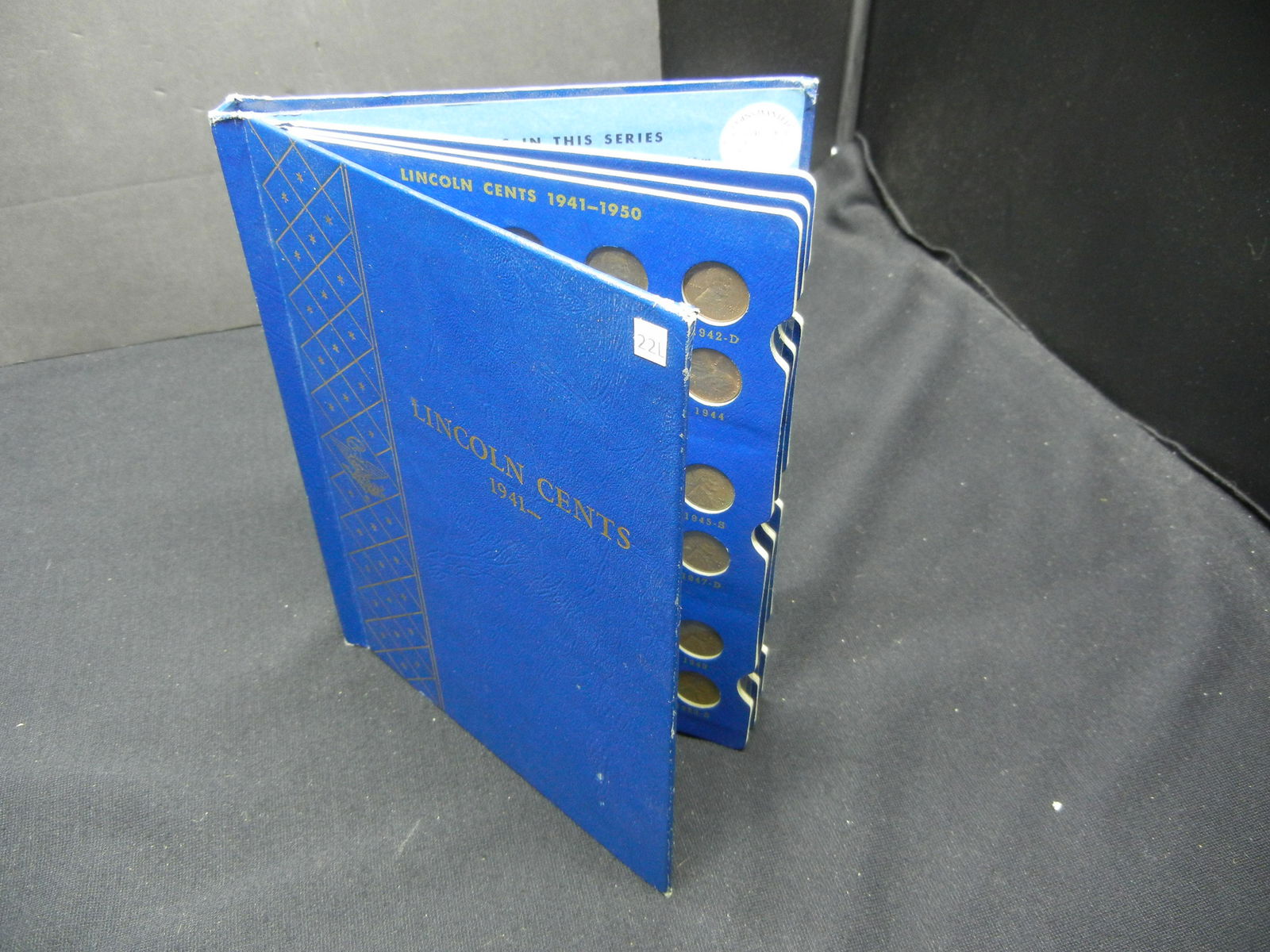 1941-1958 Lincoln Wheat Cent Collection Housed in (1 of 8)