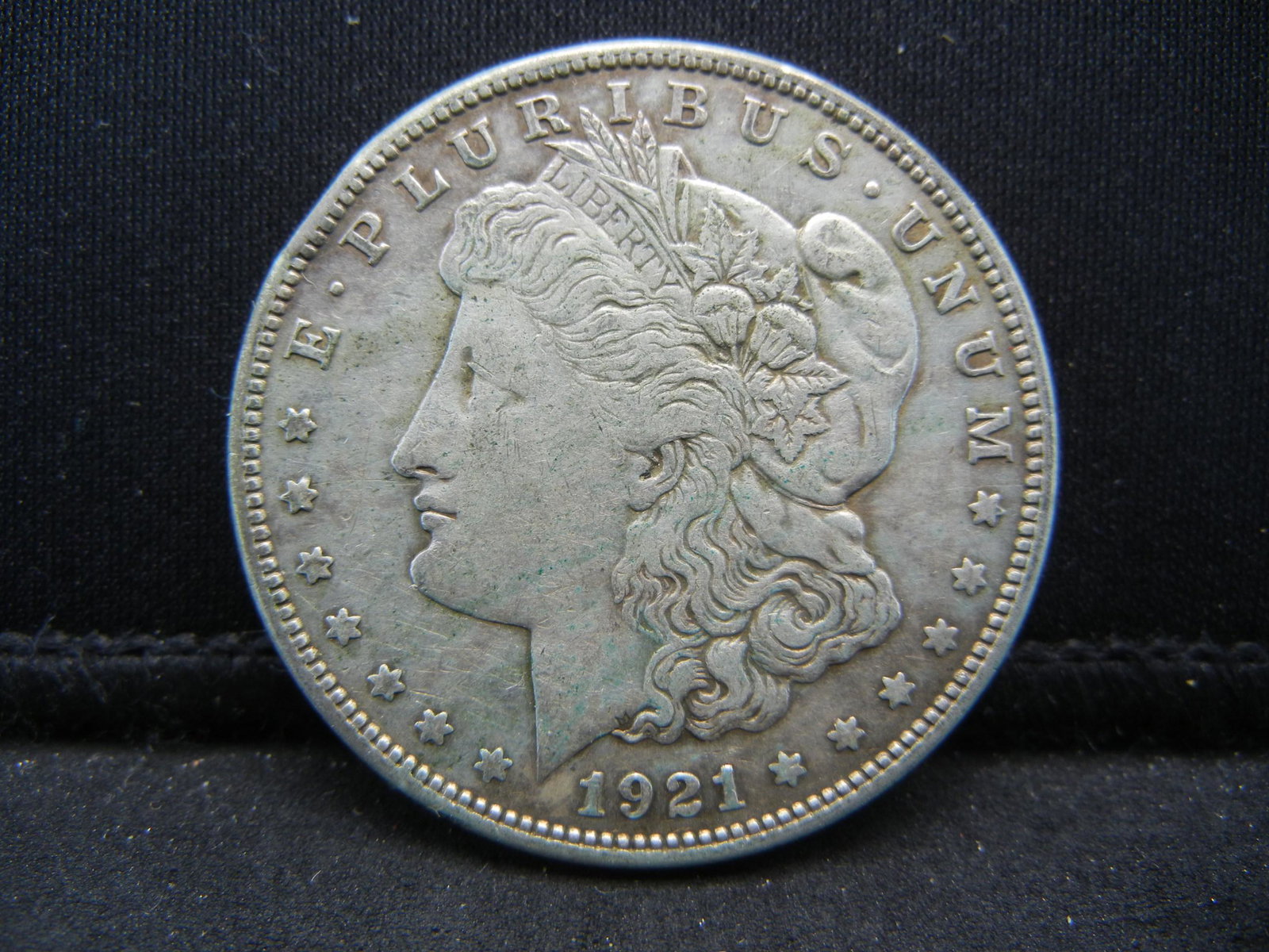 1921-S SILVER (90%) MORGAN DOLLAR, NICE GRADE, ROARING (1 of 2)