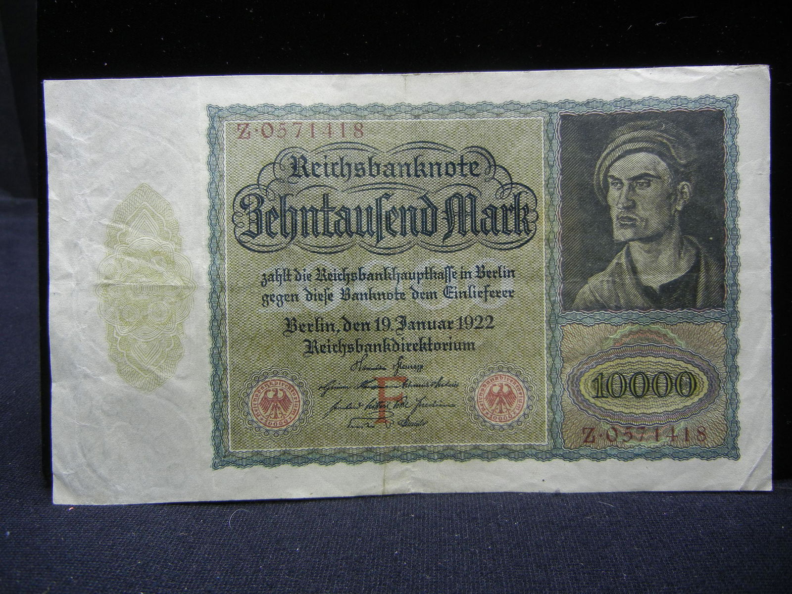 1922 Germany Weimarer Republik 10,000 Mark (1 of 3)