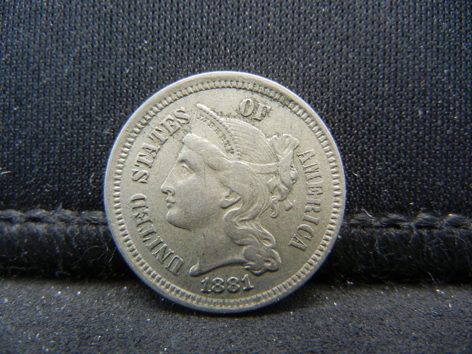 1881 Three Cent Nickel, Very Fine+ Condition. (1 of 2)