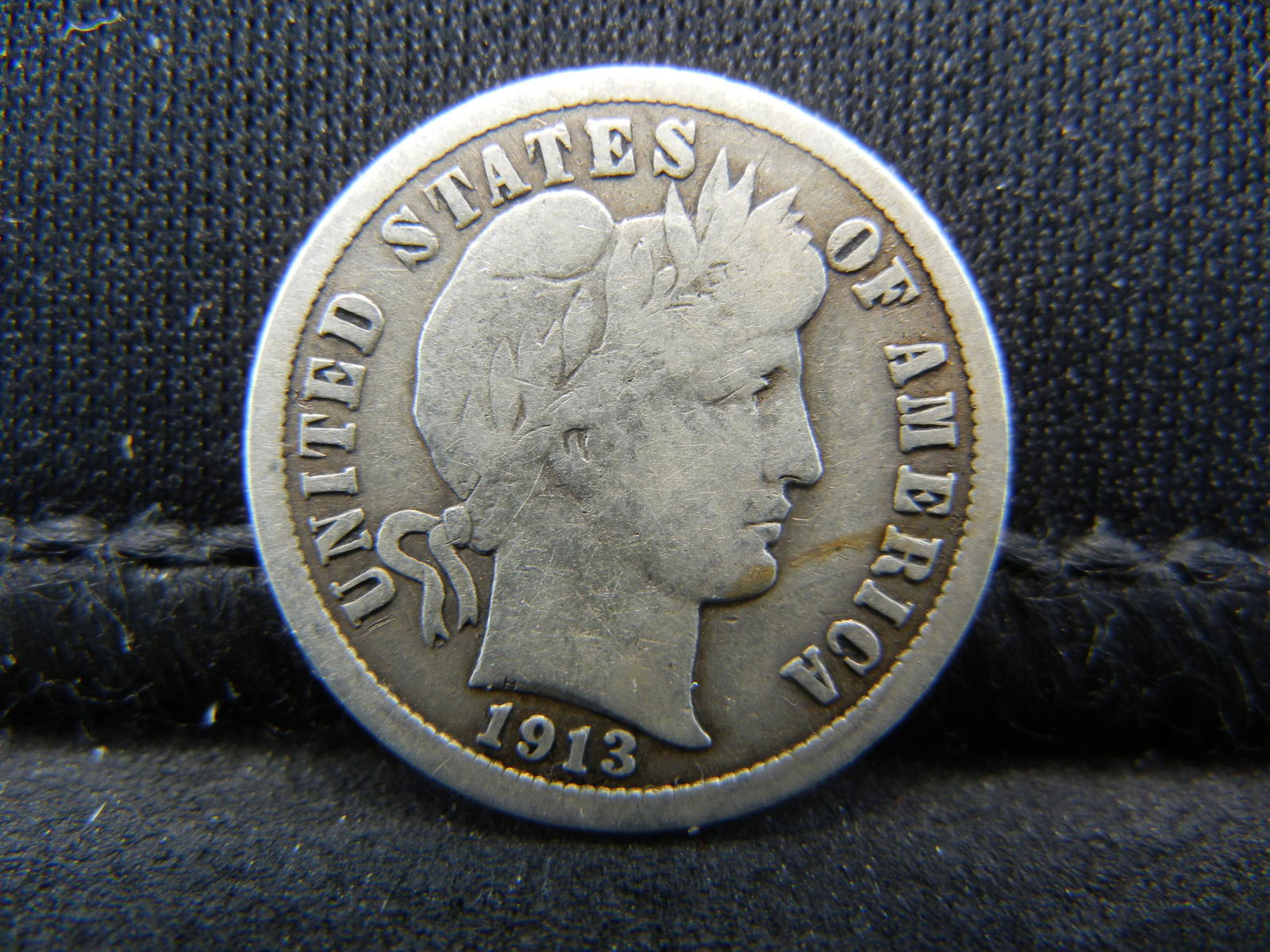 1913 SILVER (90%) BARBER DIME, ONLY 19.7 MILL EVER (1 of 2)