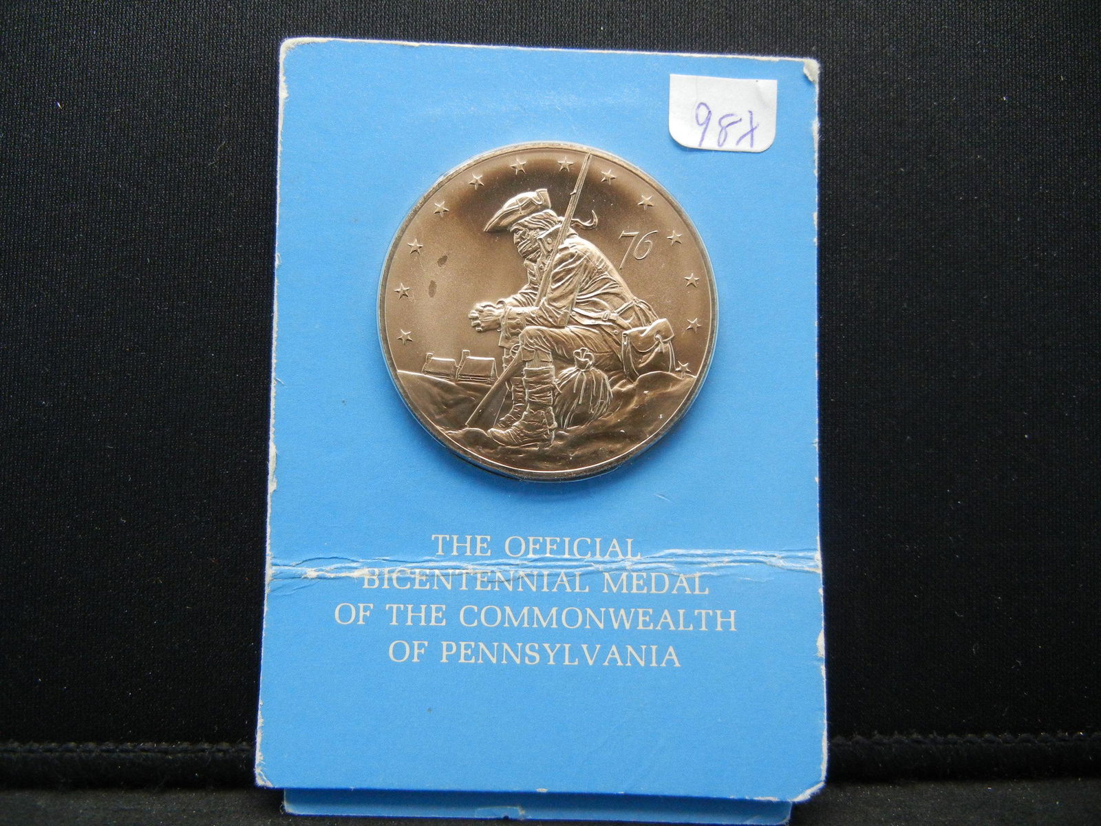 THE OFFICIAL BICENTENNIAL MEDAL OF THE COMMONWEALTH OF (1 of 4)